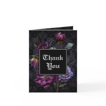 Lila Bouquet an der schwarzen Spitze | Foto Vielen