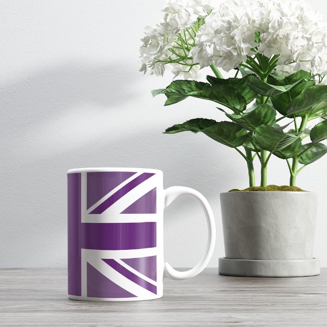 Lila britischer Flaggen-Union Jack Souvenir Kaffeetasse (Von Creator hochgeladen)