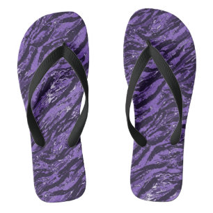 Lila Camouflage Flip Flops