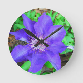 Lila Clematis-Blume Runde Wanduhr