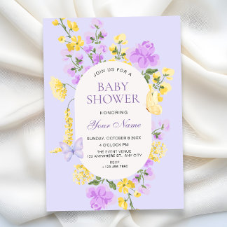 Lila Cottagecore-Blumen-Babyparty Einladung