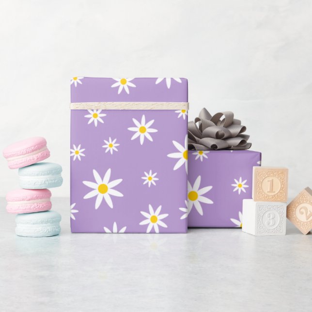 Lila Daisy Wrapping Paper Geschenkpapier (Babyparty)