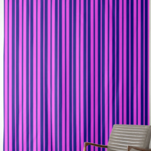Lila Design der Streifen Stoff