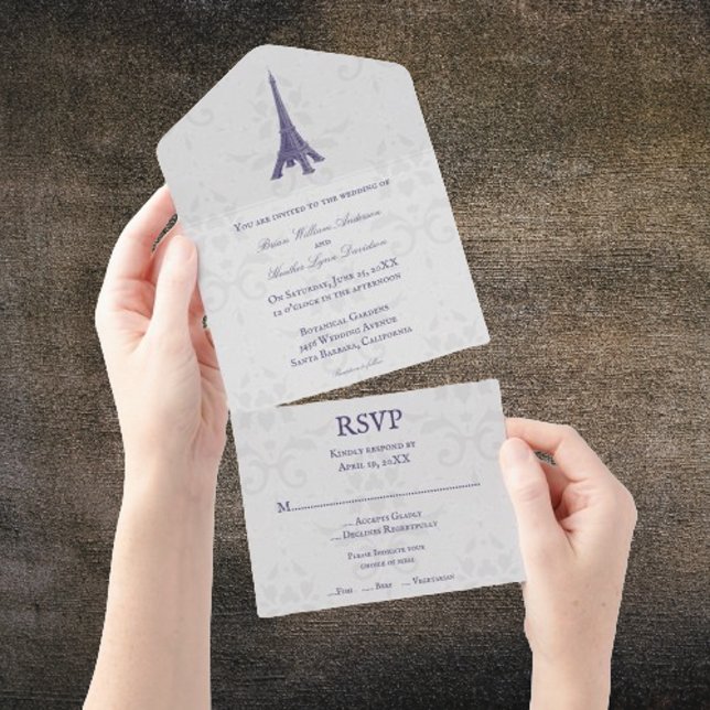 Lila Eiffelturm Damask All In One Einladung (Purple Eiffel Tower Damask All in One Wedding Invite)