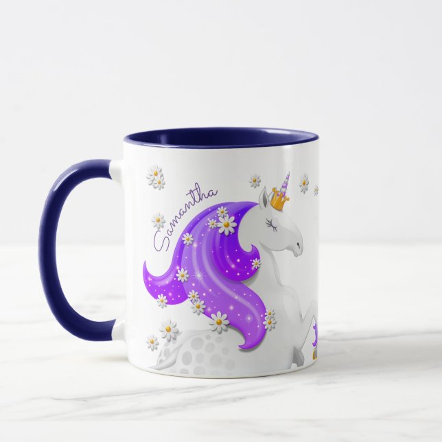 Lila Einhornkrone und Zepter Magisch Tasse (Links)