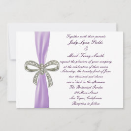Lila Einladung von Diamond Bow zur Hochzeit
