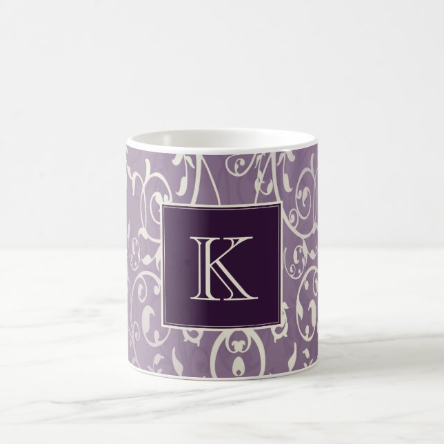 Lila Elegant Blühe Monogramm-Tasse Kaffeetasse (Mittel)