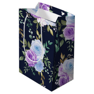 lila, eleganter, blumenschwarzer Boden Mittlere Geschenktüte