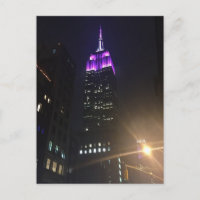 Lila Empire State Gebäude NYC Night Skycraper