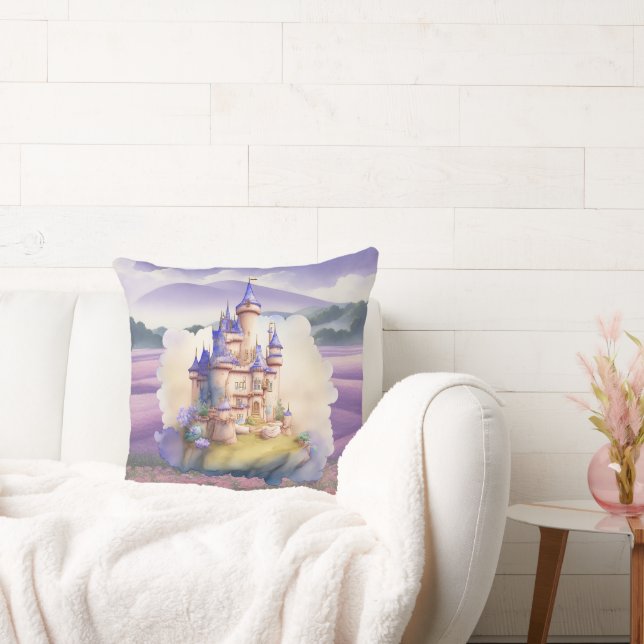 Lila Fantasy-Schloss Kissen (Liege)