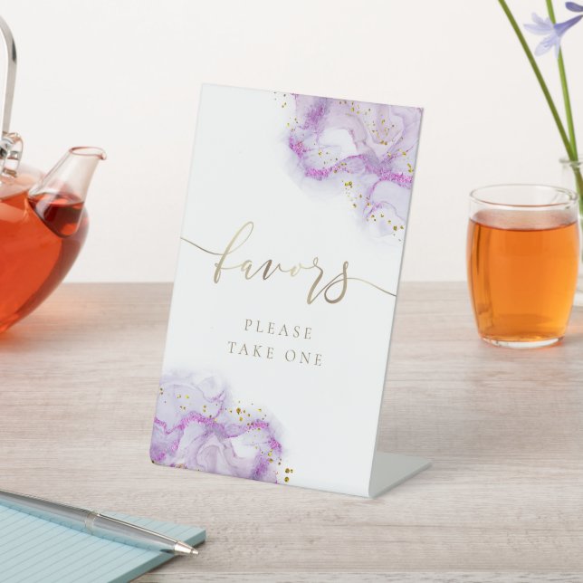 lila Farbfavoriten Fußbodenschild Sockelschild (In SItu)