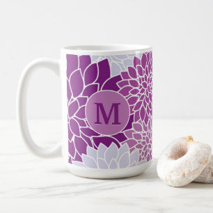 Lila florales Dahliamuster mit monogrammiertem Anf Kaffeetasse