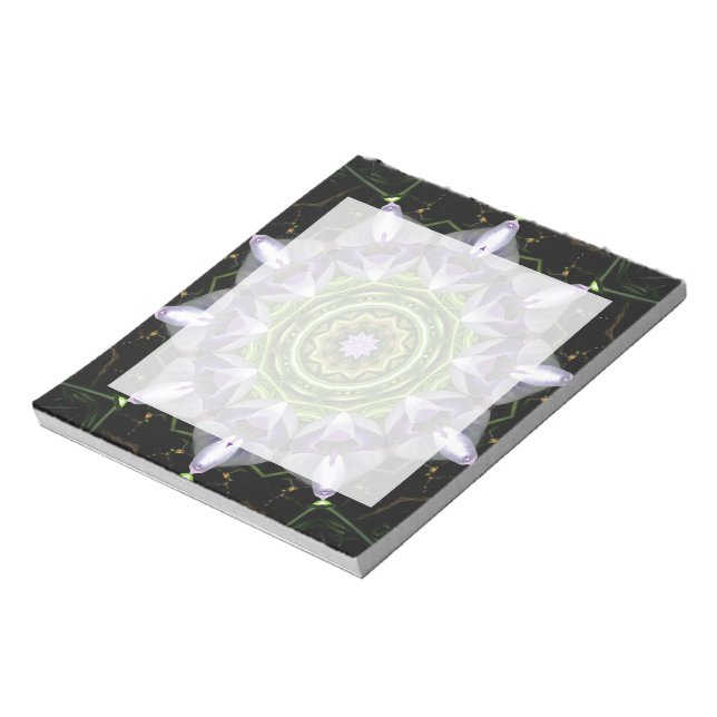 Lila florales Mandala-Kaleidoskop-Kunst Notizblock (Rotiert)