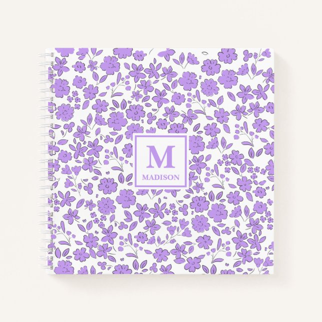 Lila Florales Monogramm-Schürze Notizbuch (Vorderseite)