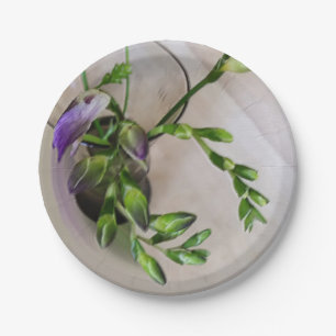 lila Freesia-Knospen Pappteller