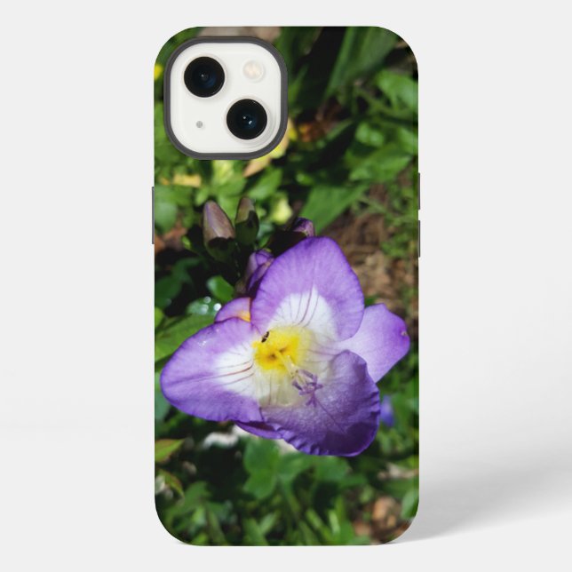 Lila Freesienblüten iPhone Hülle (Rückseite)