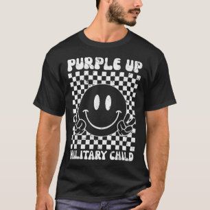 Lila für Militärkinder aus Groovy, Militärkind T-Shirt