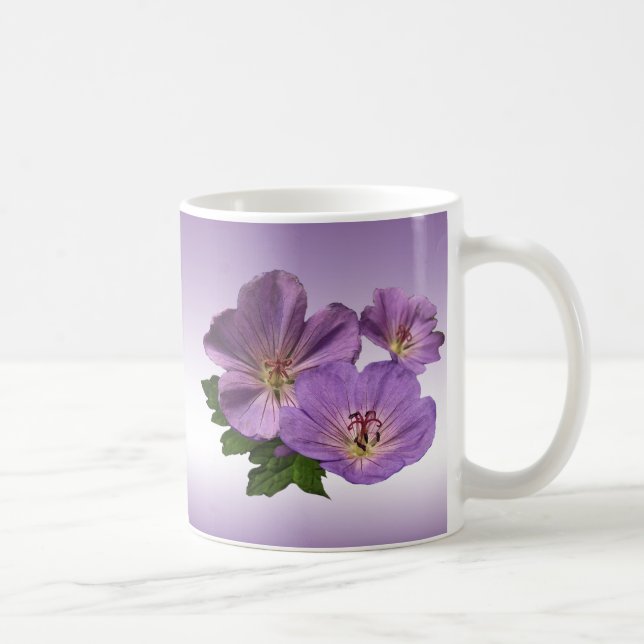 Lila Geranium-Blume Tasse (Rechts)