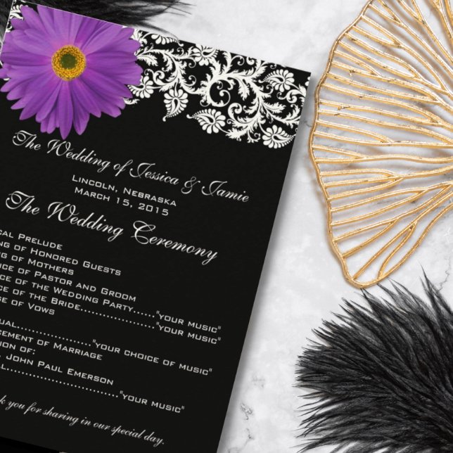 Lila Gerbera-Margerite Florale Hochzeitsprogramm Programm (Von Creator hochgeladen)