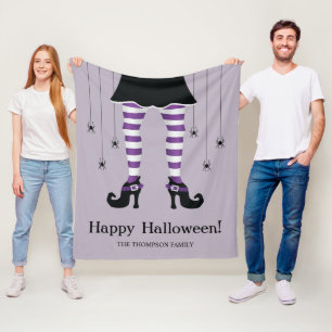 Lila gestreifte Hexenbeine und Spinnen Halloween Fleecedecke