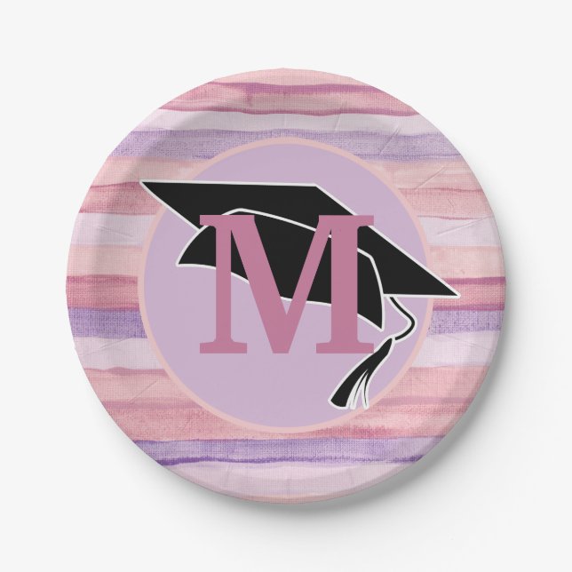 Lila gestrichelte Pink-Graduierungskappe Monogramm Pappteller (Vorderseite)