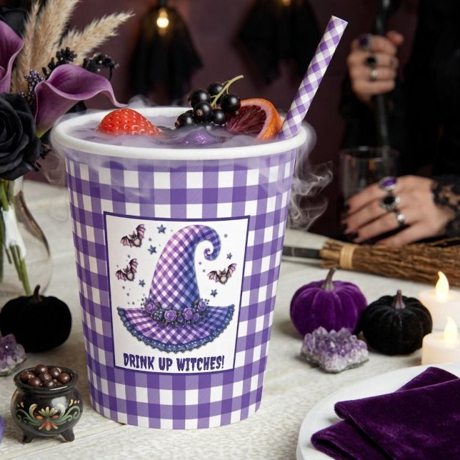 Lila Gingham Halloween Hexenhut & Fledermäuse Pappbecher (Von Creator hochgeladen)