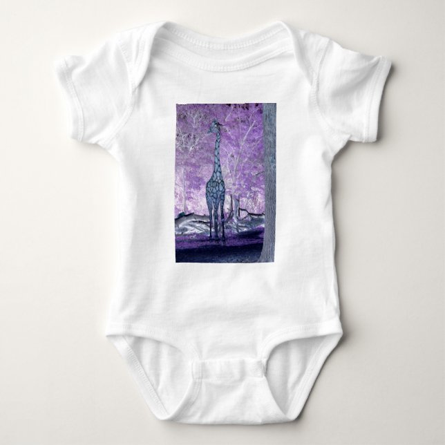 Lila Giraffen Baby Strampler (Vorderseite)