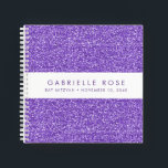 Lila Glitzer Bat Mitzvah Autograph Gästebuch Notizbuch<br><div class="desc">Lila und Lavender Glitzer (gedrucktes Hintergrundtexturbild) mit einem weißen Streifen auf dem Cover eines personalisierten Autogrammbuch Stil Gästebuch-Notebook. Ein lustiges lila, funkelnd aussehendes Party-Accessoire für eine Bat Mitzvah, Sweet 16, Quinceanera oder Geburtstagsfeier oder ein Skizzenbuch für jeden lila Glitzer, den Sie kennen. ・ ・ ・ Die Farbe, die Schriftart und...</div>