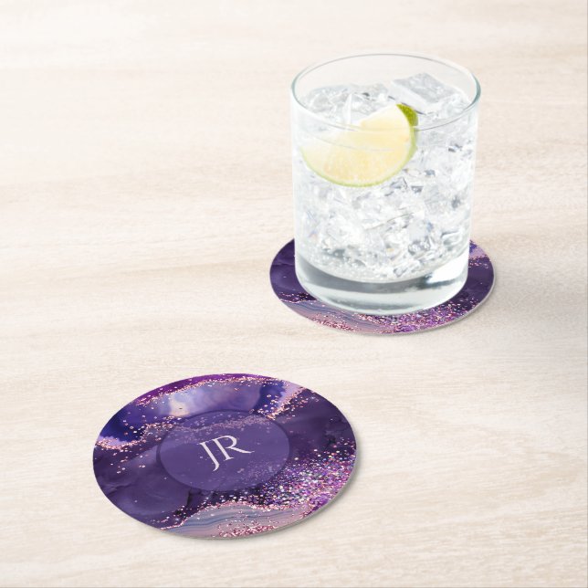 Lila glitzernde Achat-Textur-Monogramm Runder Pappuntersetzer (Vor Ort)