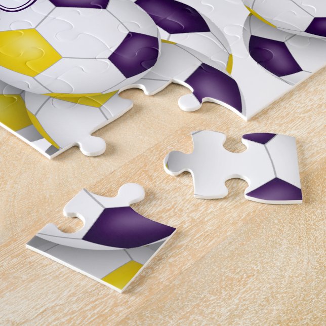 lila Goldmannschaft färbt Jungs Fußball Puzzle (Seite)