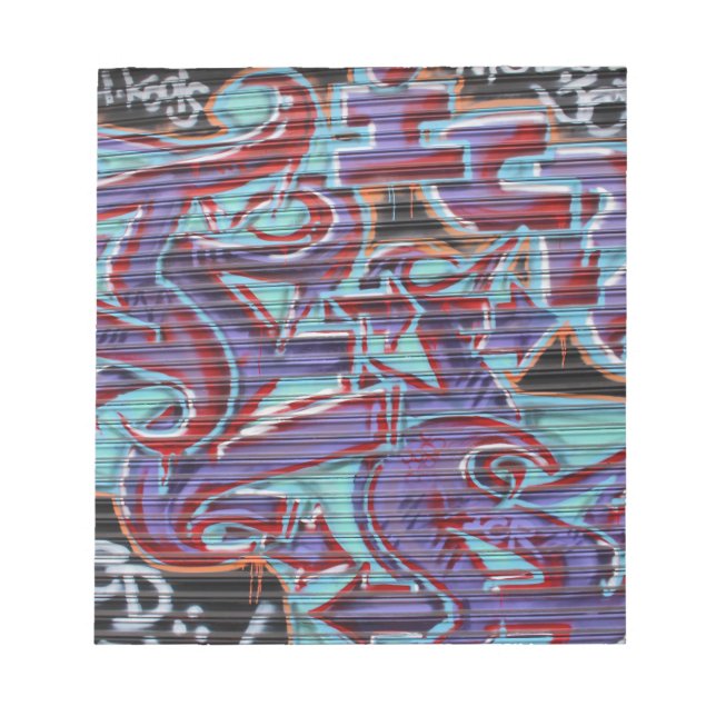Lila Graffiti auf dem Verschluss Notizblock (Vorderseite)