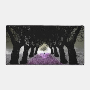 Lila Graspfad künstlerisches Foto Schreibtischunterlage