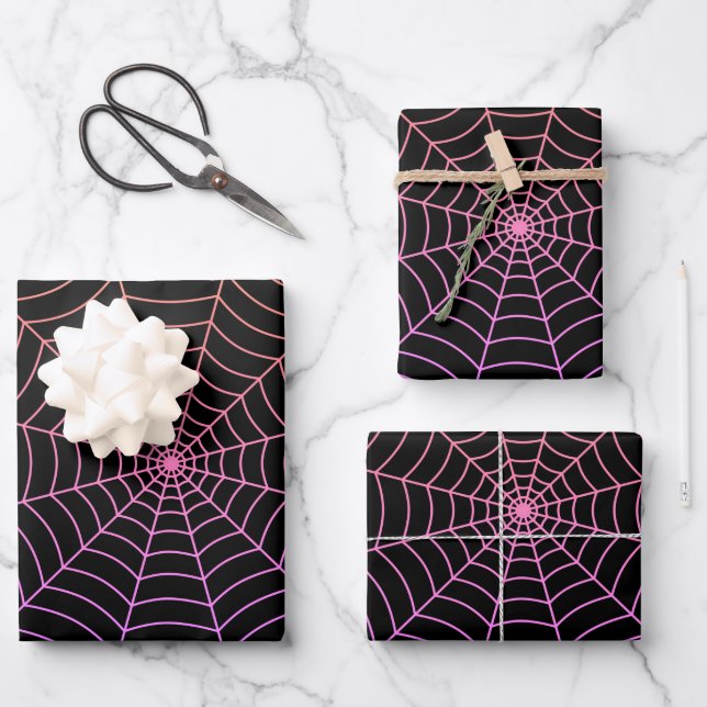 Lila Halloween-Muster aus Spinnennetz Geschenkpapier Set (Vorderseite)