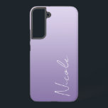 Lila Handschriftzeichen Personalisiert Samsung Galaxy Hülle<br><div class="desc">Ein personalisiertes Samsung Handy Gehäuse in einem modernen,  lila Farbverlauf. Der trendige Schriftart für Handschriften fügt beim Hinzufügen Ihres Namens eine einzigartige Touch hinzu.</div>