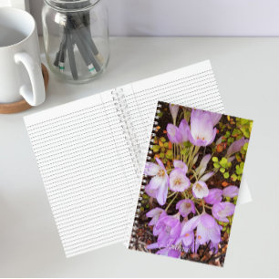 Lila Herbstkrokus Floral Notizbuch