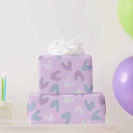 lila Herzmuster Geschenkpapier
