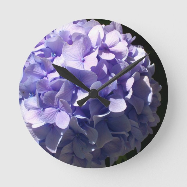 Lila Hydrangea Runde Wanduhr (Vorderseite)