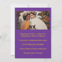 Lila interrassisches Paar Blumenkunst mit Katze