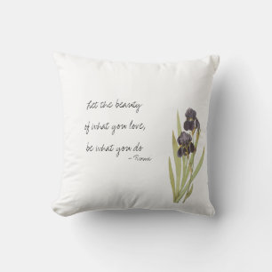 Lila Iris-Blume Kissen
