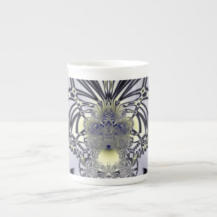 Lila Iris Heilige Geometrie Fraktal-Kunst Prozellantasse
