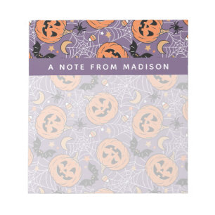Lila Jack-O-Lantern Halloween-Muster Notizblock