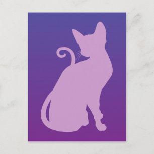 Lila Katze auf Lila Postkarte