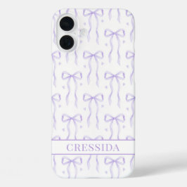 Lila Koketten Schleifen Monogramm iPhone 16 Plus Hülle