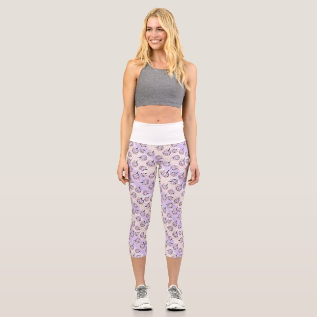 Lila Kürbis niedlicher Blumenfall lila rosa Capri Leggings (Vorderseite)