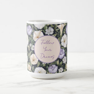 Lila Lavendel Creme Petunia Blumen Kaffeetasse