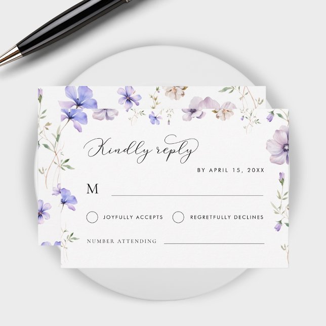 Lila Lavendel Violet Frühlingsblütenhochzeit RSVP Karte (Von Creator hochgeladen)