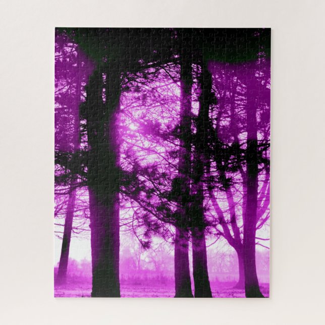 Lila Licht mit Silhouetten Bäumen  Puzzle (Vertikal)