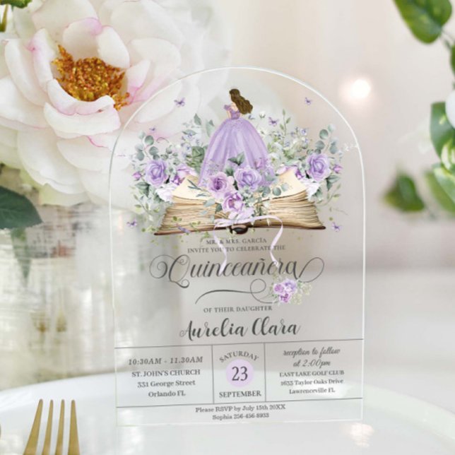 Lila Lilac Floral Book New Chapter Quinceañera Acryleinladungen (Von Creator hochgeladen)