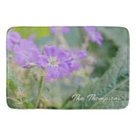Lila Lilac Geranium Wildblume Botanisches Foto Badematte
