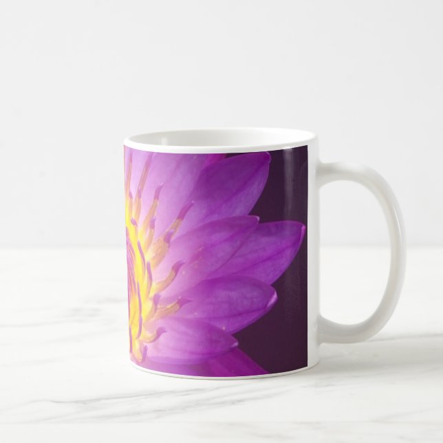 Lila Lotos-Blume Kaffeetasse (Rechts)